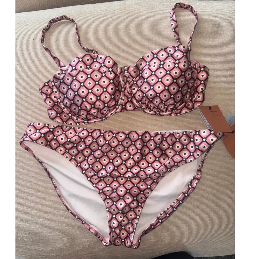 Shade & Shore Pink Sunburst Ruffle Bikini Set 38D Top XL Bottoms NWT